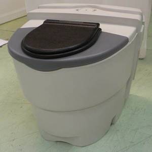 1 bio-toilet-for-dacha