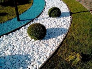 Flower garden with decorative crushed stone