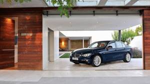House with garage - parking space for your car