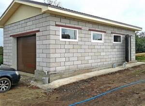 Garages made of wall blocks