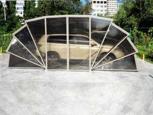 The flexibility of the material makes it possible to create a garage of absolutely any shape using it. For example, if you can build a structure in the form of a hemisphere. 