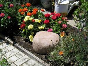 How to make a huge false boulder for a summer cottage or garden