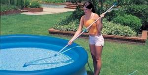 How to make a pool vacuum cleaner with your own hands