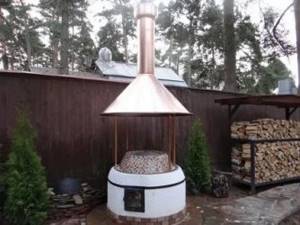 Tandoor in a gazebo with a chimney