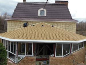 Three-pitched roof of an extension to a house