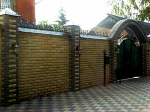 brick fences for a private house photo 3