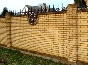 brick fences for a private house photo 4